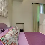 Prestige Penthouse With Private Spa, Gym And Terrace By Mamo Florence